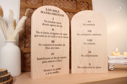 Spanish Ten Commandments wooden tablets set | Juego de tablas de madera de los Diez Mandamientos | Christian wall decor | La ley de Dios
