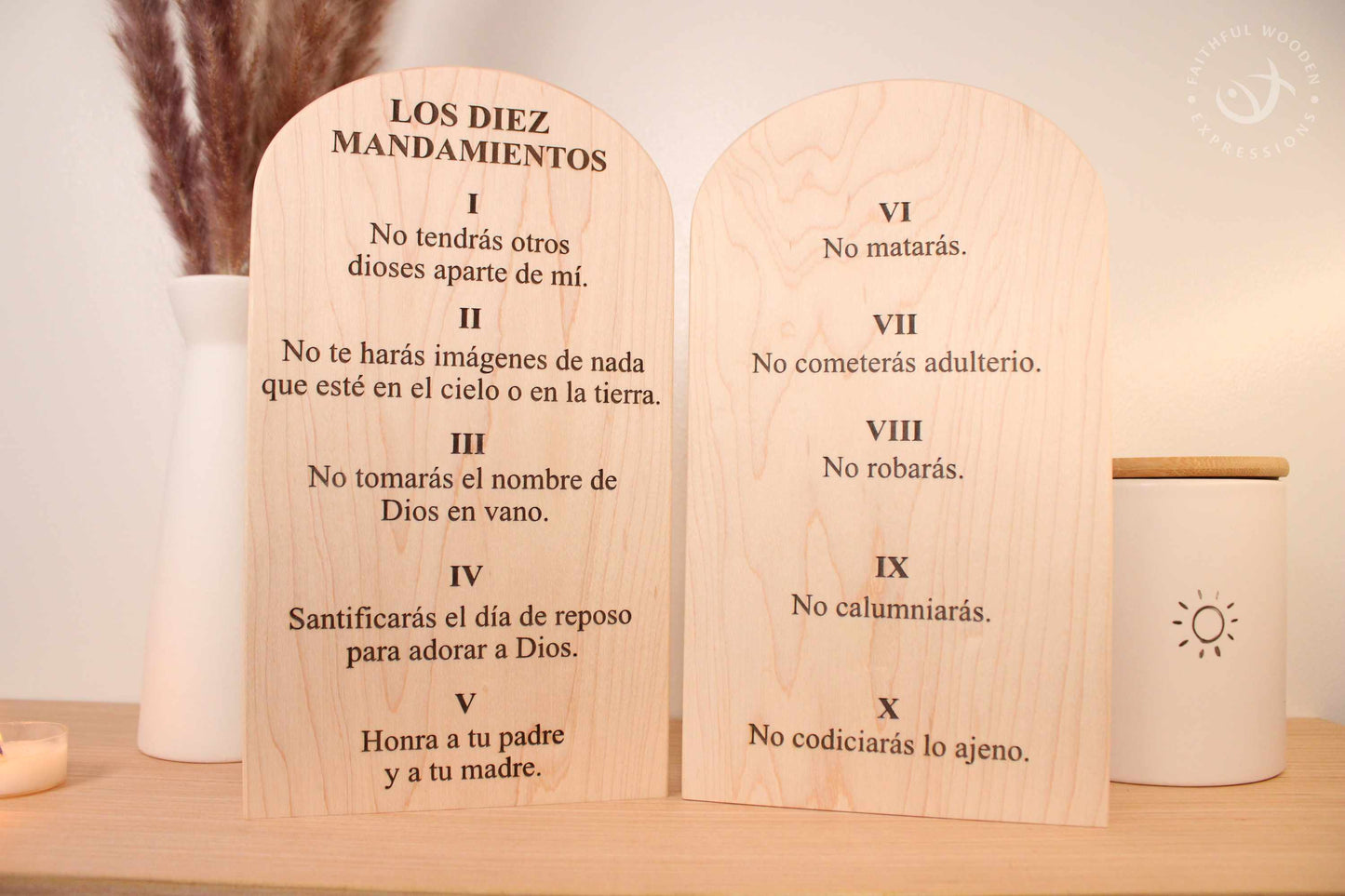 Spanish Ten Commandments wooden tablets set | Juego de tablas de madera de los Diez Mandamientos | Christian wall decor | La ley de Dios
